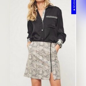 🌞 Promesa Black and Cream Mini Skirt women size S